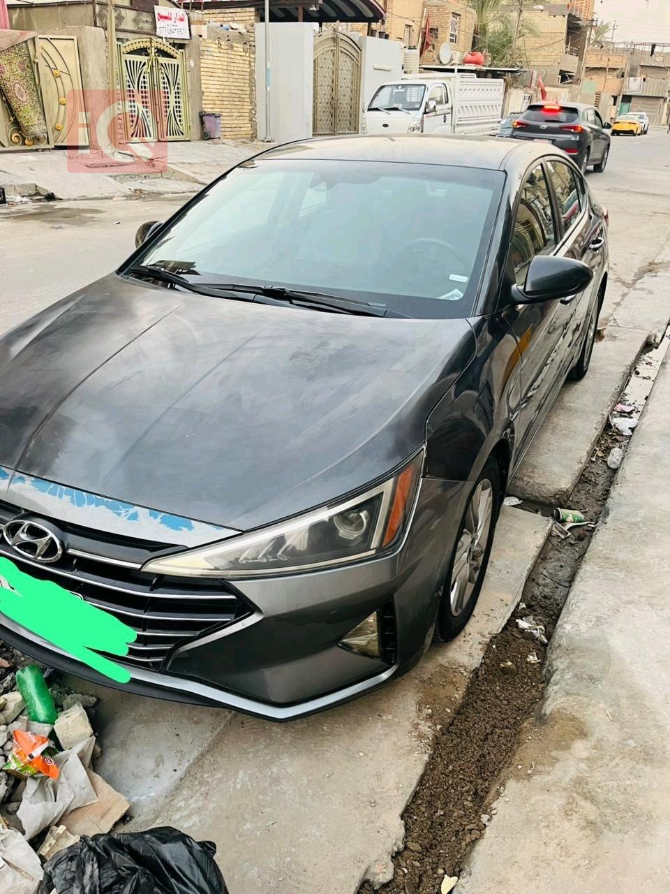 هیوندای ئەلەنترا